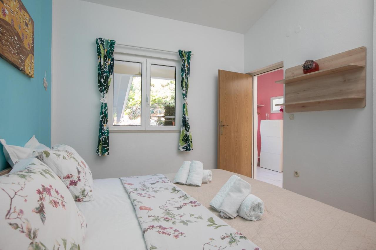 Apartment By The Sea Подгора Экстерьер фото