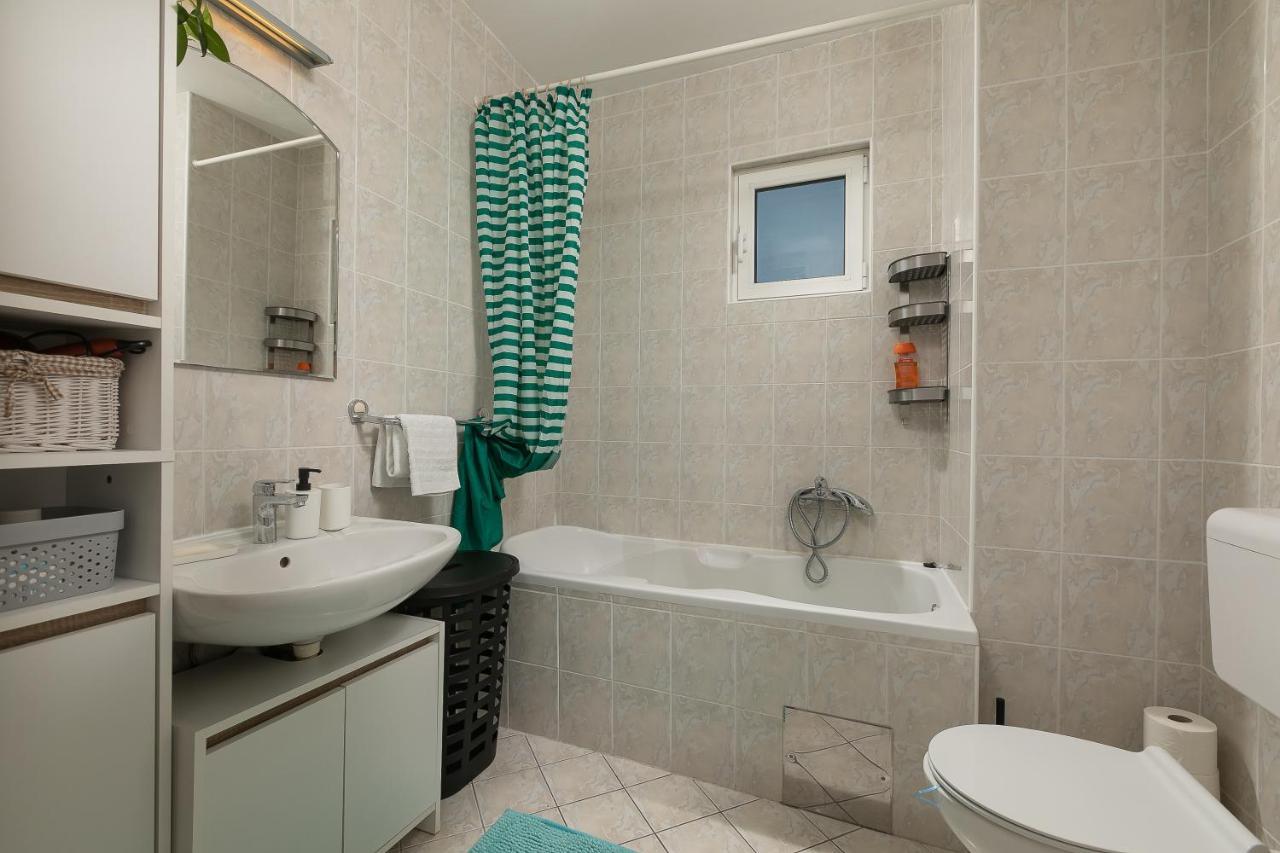 Apartment By The Sea Подгора Экстерьер фото