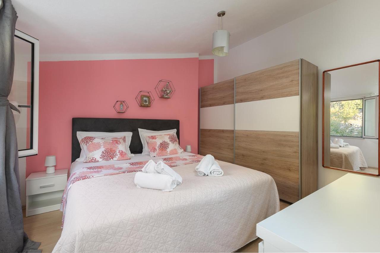 Apartment By The Sea Подгора Экстерьер фото
