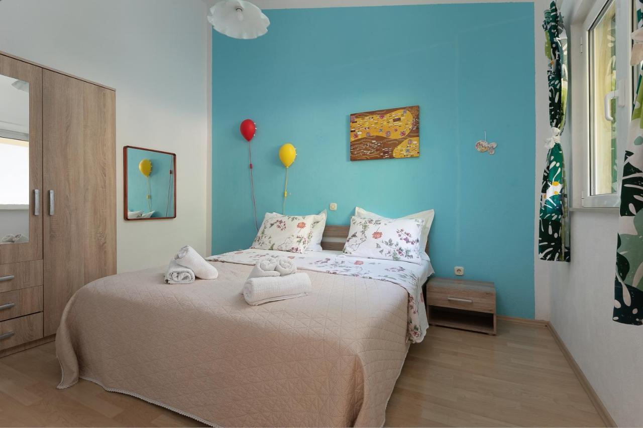 Apartment By The Sea Подгора Экстерьер фото