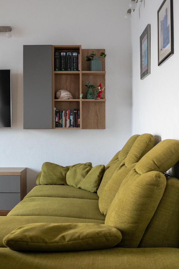 Apartment By The Sea Подгора Экстерьер фото